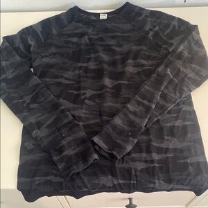 Athleta Black Camo Long Sleeve Tee